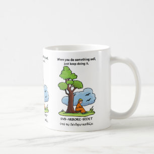 De Café Sob a caneca da árvore