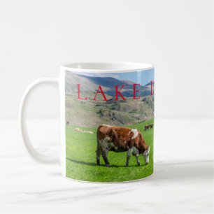 De Café Vacas na caneca do distrito do lago
