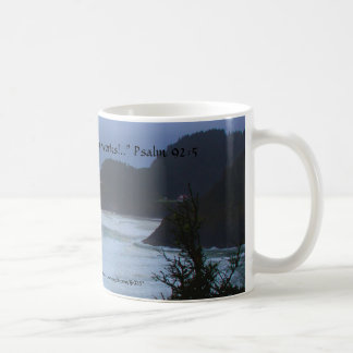 De Café Verso da caneca w/Scripture da névoa do cabo