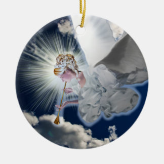 De Cerâmica Anjo com ornamento da trombeta