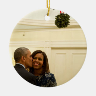 De Cerâmica Barack e Michelle Mistletoe - Ornamento Rd