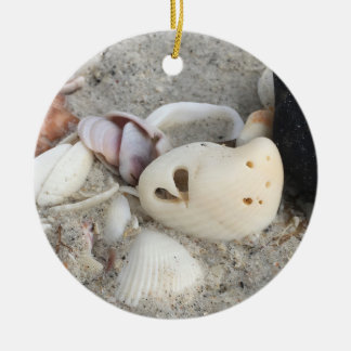 De Cerâmica Coração em um ornamento personalizado Shell