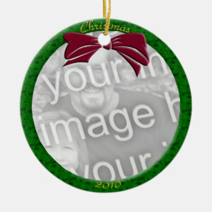 De Cerâmica O verde personaliza o ornamento da foto