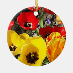De Cerâmica Ornamento cerâmico das tulipas amarelas e vermelh