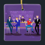 De Cerâmica Ornamento cerâmico do Bar Retro<br><div class="desc">Este design de Enfeites de natal de cerâmica personalizável de Bar retroGay é roxo, gatinho e completamente fabuloso! Sentados nas ferramentas modernas de meio século, bebendos suas divertidas bebidas cor-de-rosa, esses cavalheiros estão tendo um tempo de gay. O barman com uma gravata cor-de-rosa já está a derramar na próxima rodada....</div>