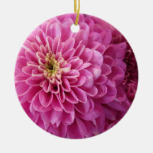 Ornamento cerâmico em círculo floral rosa