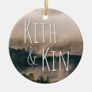 De Cerâmica Ornamento do logotipo Kith & Kin