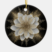 Ornamento Floral Branco e Dourado Elegante
