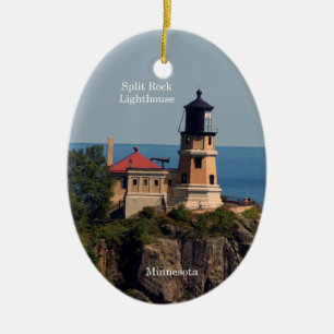 De Cerâmica Ornamento orval do farol rachado da rocha
