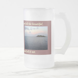 De Cerveja Vidro Jateado Encontrando a caneca da beleza