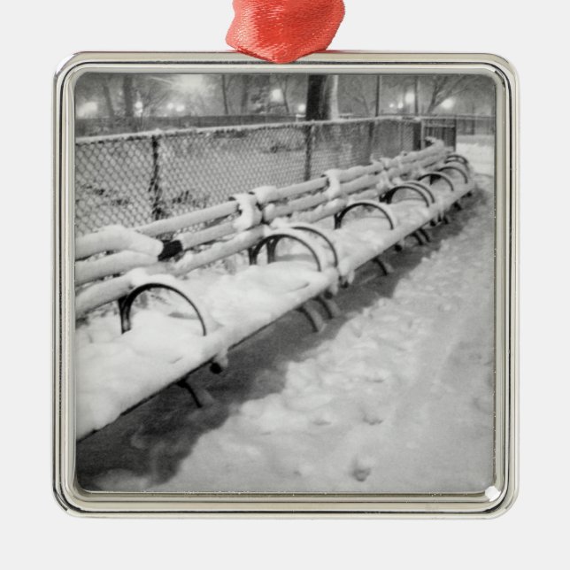 De Metal Ornamento 'Snowy Benches' (Frente)