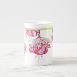 De Porcelana Fuchsias exóticas numa caneca chinesa óssea