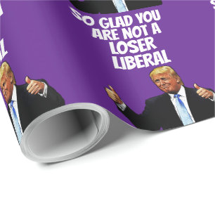 DE PRESENTE DONALD TRUMP ENVOLVE PAPEL EM QUALQUER OCASIÃO