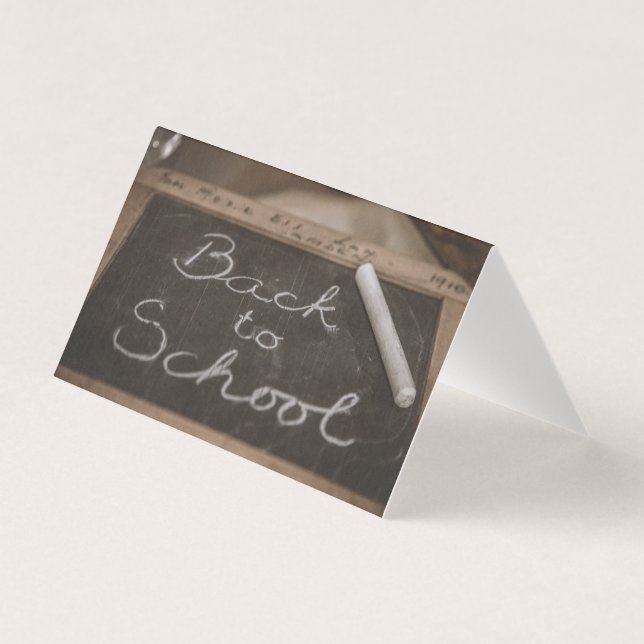 De volta às aulas em uma lousa velha (Frente)