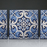Decoração Azulejo Azul de Lisboa<br><div class="desc">Os azulejos decorativos de cerâmica portuguesa de Lisboa, Indigo Azulejo, são uma bela e única adição a qualquer lar. Um produto de alta qualidade com estética de eterno. A cor azul dos azulejos é inspirada pelo azul-índio dos famosos azulejos azulejo de Lisboa, acrescentando um toque de história e cultura ao...</div>