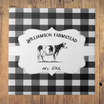 Decoração da Xadrez de Buffalo Negro<br><div class="desc">Personalize um azulejo único com este Azulejo rústico de Decoração de Fazenda de Búfalo Negro. O azulejo design apresenta uma vaca fazenda em uma etiqueta elegante e texto personalizado para você personalizar com seu nome familiar contra um fundo padrão de gingham. Itens adicionais de decoração pessoal disponíveis com este design....</div>