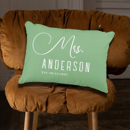 Decorativa almofada de acento clássica e elegante em verde sá