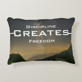 Decorativa Disciplina Cria Liberdade – Almofada de Acabamento