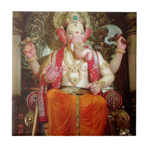 Deidade Hindu do elefante asiático de Ganesh