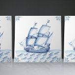 Delft Blue Dutch Style Frigate Schooner Sail Boat<br><div class="desc">Este belo azulejo cerâmico pintado à mão, de 1762, é um conjunto de 17 diferentes azulejos de navios e apresenta um esquista clássico no estilo tradicional Delft Blue Dutch. Os azulejos de cerâmica Delft têm um longo e rico namorando de história desde o século 16, quando foram produzidos pela primeira...</div>