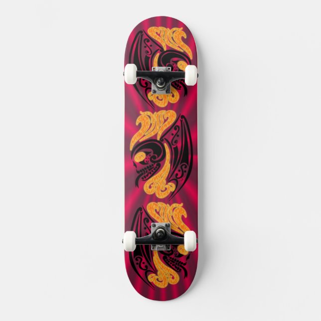 Demonica Skateboard (Frente)