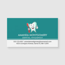 Dente feliz com cuidado dentário com escova de den