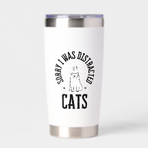 Desculpe por ter me distraído com botões de gatos