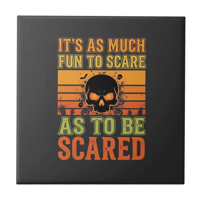 Desenho de Caveira Assustadora de Halloween Retrô_ (Frente)