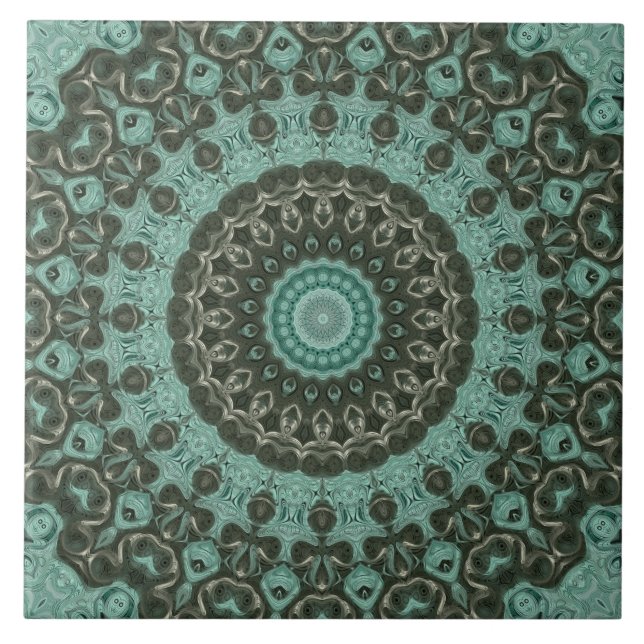 Desenho de Padrão Mandala Verde Antigo (Frente)