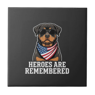 Desenho Vetorial de Cão Herói Rottweiler Patriótic