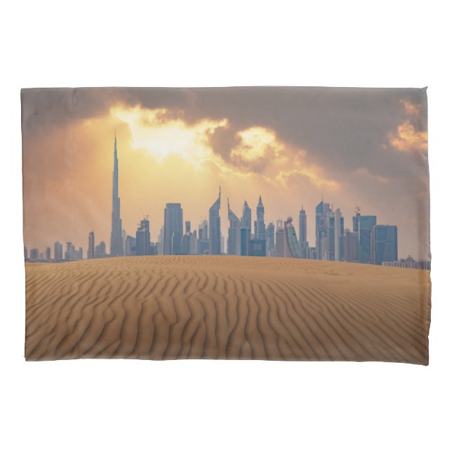 Deserts | Dubai's Skyline View from Sand Dune (Frente)