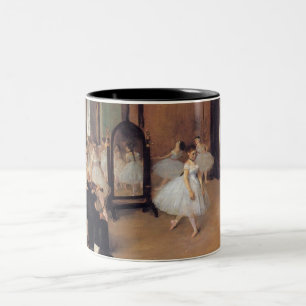 Desgaseifique a caneca da classe de dança do balé