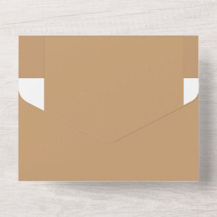 Design com fundo marrom e borda branca