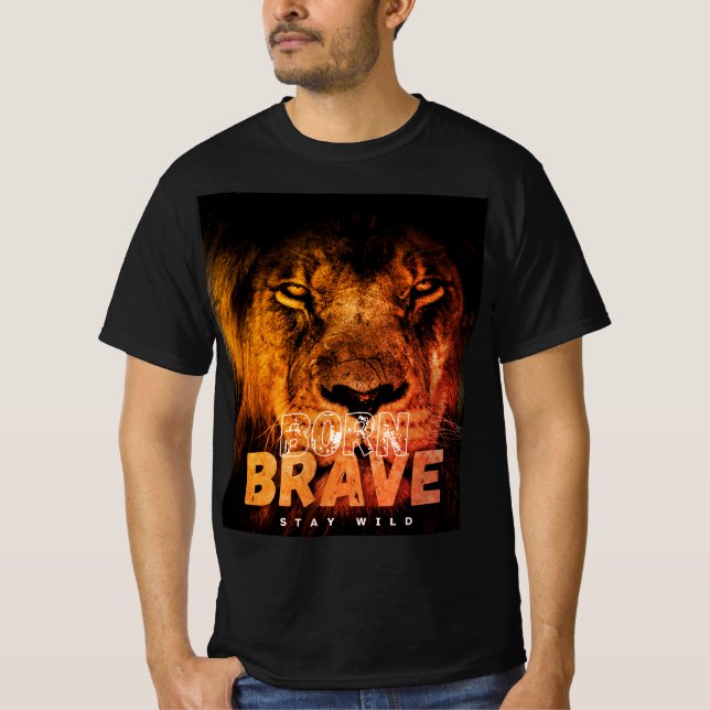 Design de Camisa T de Leão de Brave do nascer (Frente)