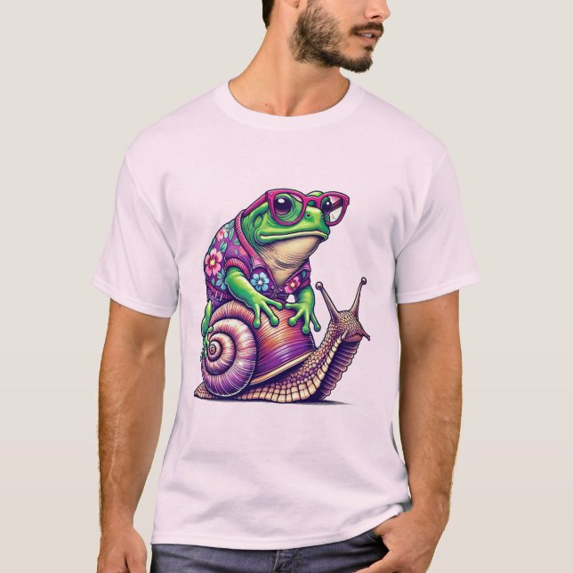 Design de Camiseta de Sapo Montando Caracol  (Frente)
