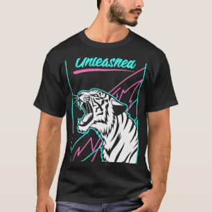 Design de camiseta masculina inspirada em calça mo