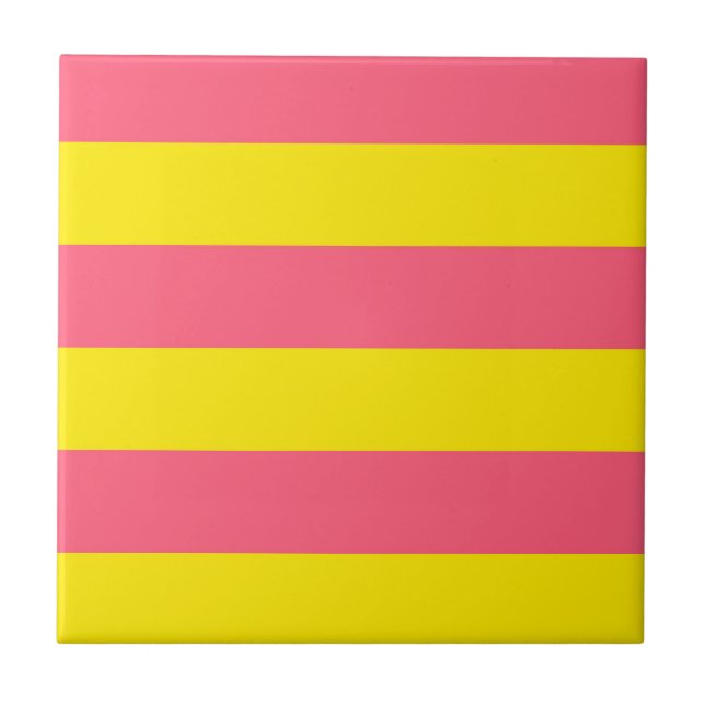 Design de faixas cor-de-rosa e amarela (Frente)