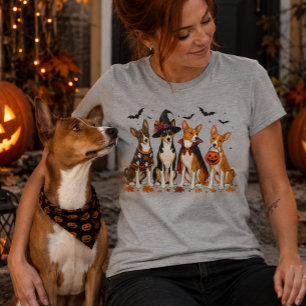 Design de Halloween Assustador de Basenjis
