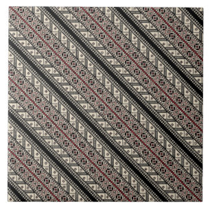 Design ucraniano decorativo bonito dos padrões