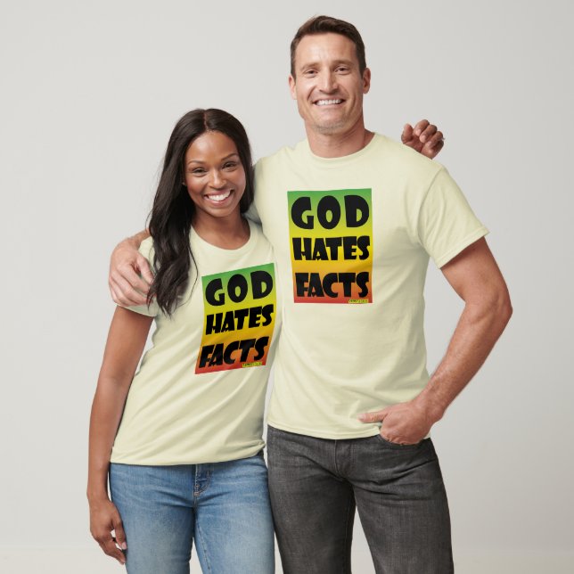 Deus Odeia A Camisa T (Unissex)