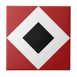 Diamante Preto, Borda Branca Negrito em Vermelho