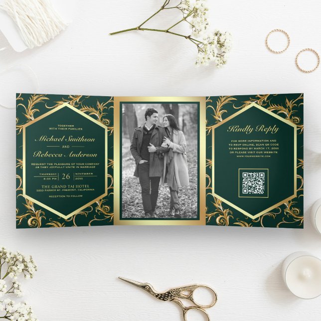 Dobra Tripla Convite de Casamento com Código QR e Foto em Ouro  (Criador carregado)