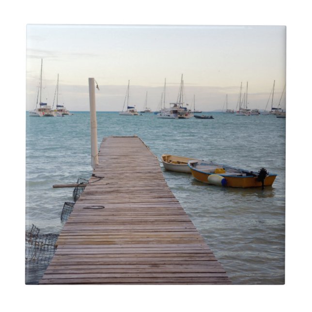 Doca e armadilhas de lagosta (Frente)