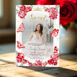 Doce 16 Foto Convite Borboleta Vermelha Floral<br><div class="desc">Celebre seu Sweet 16 da forma mais encantadora! Nossos convites florais vermelhos,  enfeitados com borboletas delicadas,  dão o tom para uma celebração caprichosa. Completem-nos com o nosso espetacular confete para um pop alegre! Transforme seu partido em um florescimento eufórico e crie memórias tão coloridas quanto nossos convites.</div>