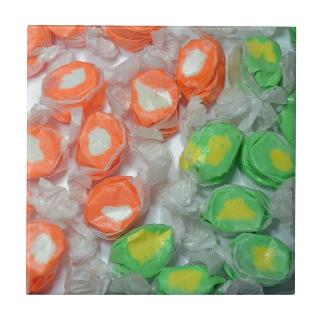 Doces-taffy verdes e laranja (Frente)