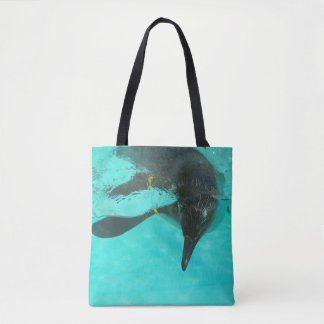 Dois pinguins diferentes em bolsa azul tote