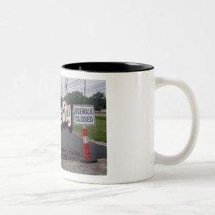 Dois Tons SOL na caneca de café em Grove City