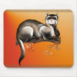 Doninha em um ramo Mousepad