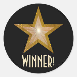 Dourada estrela 'WINNER!' adesivo redondo preto