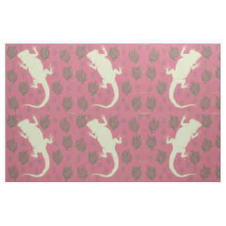 Dragão barbudo jogando no Tecido de Cactus